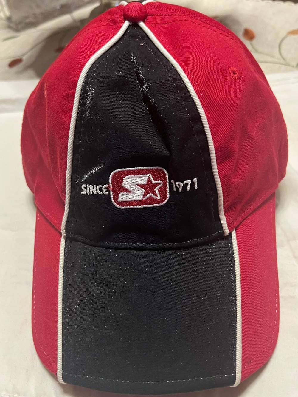 Vintage Starter Red and Black Men's Baseball Cap